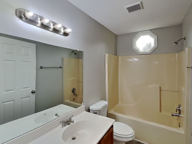 437 Bradford Cir, Columbia, TN 38401