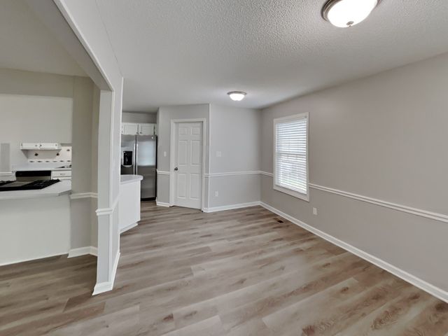 437 Bradford Cir, Columbia, TN 38401