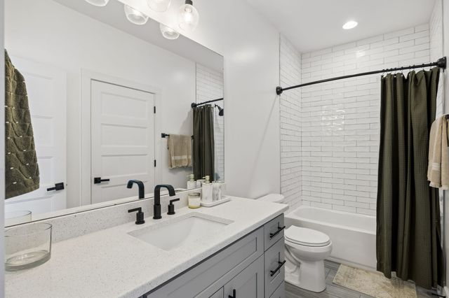 1732B 25th Ave, N, Nashville, TN 37208