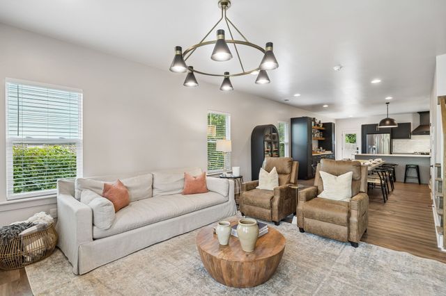 1732B 25th Ave, N, Nashville, TN 37208