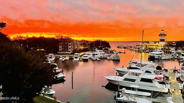 6 Lighthouse Ln Apt 951, Hilton Head Island, SC 29928