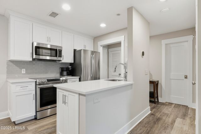 6 Lighthouse Ln Apt 951, Hilton Head Island, SC 29928