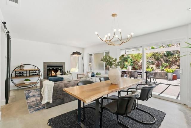 1609 Honeysuckle Court, Encinitas, CA 92024