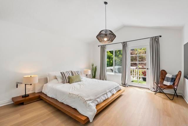 1609 Honeysuckle Court, Encinitas, CA 92024