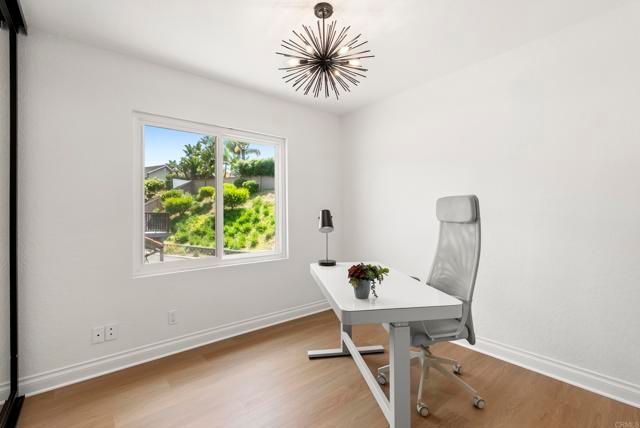 1609 Honeysuckle Court, Encinitas, CA 92024