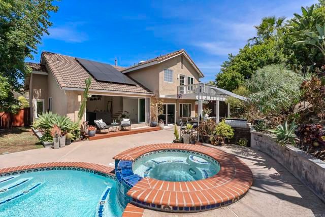 1609 Honeysuckle Court, Encinitas, CA 92024