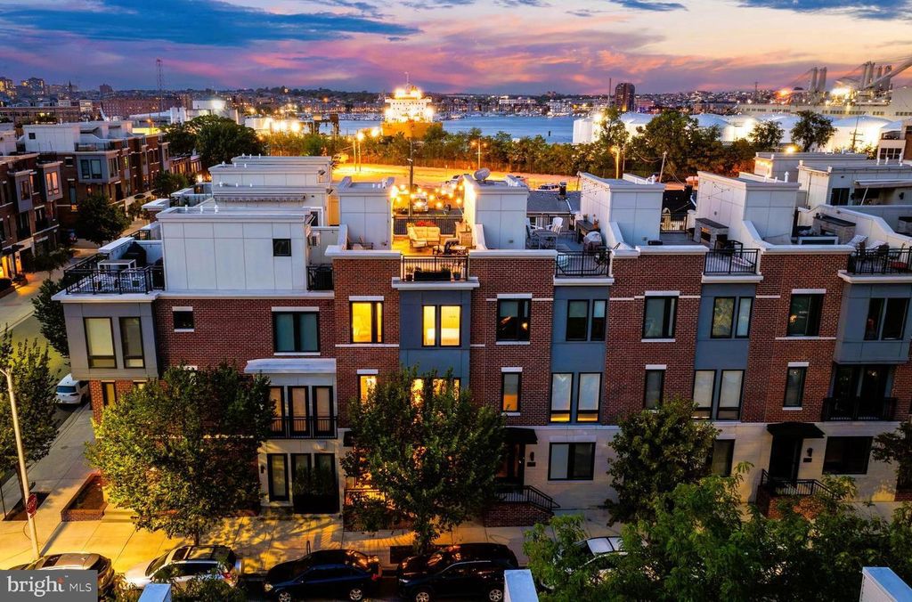 1600 BEASON ST, Baltimore, MD 21230