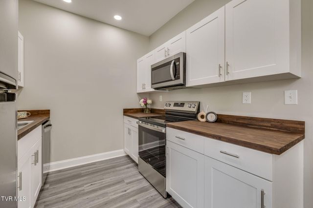 1825 Mary Street, Johnson City, TN 37604