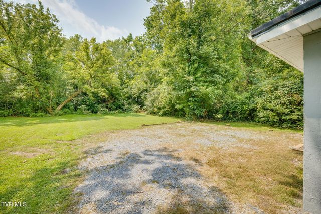 1825 Mary Street, Johnson City, TN 37604