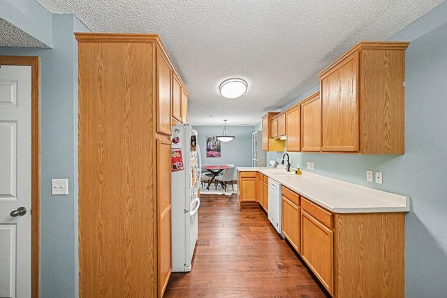 5443 Brewer Lane, Inver Grove Heights, MN 55076