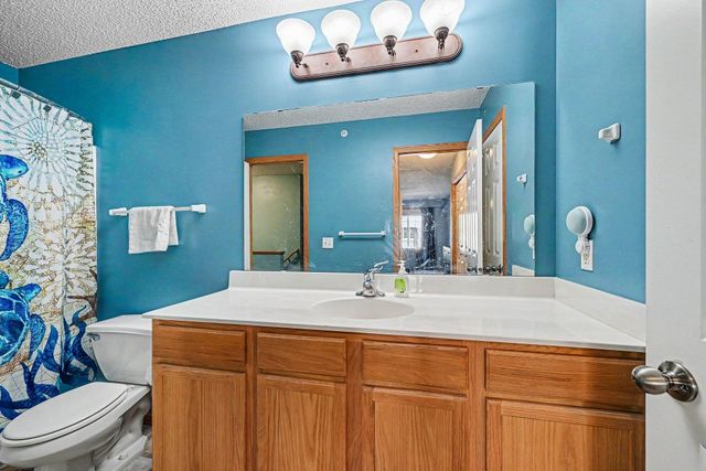 5443 Brewer Lane, Inver Grove Heights, MN 55076
