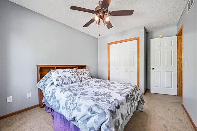 5443 Brewer Lane, Inver Grove Heights, MN 55076