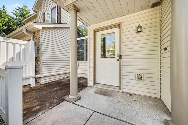 5443 Brewer Lane, Inver Grove Heights, MN 55076