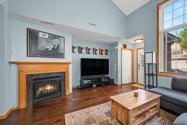 5443 Brewer Lane, Inver Grove Heights, MN 55076