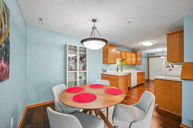5443 Brewer Lane, Inver Grove Heights, MN 55076