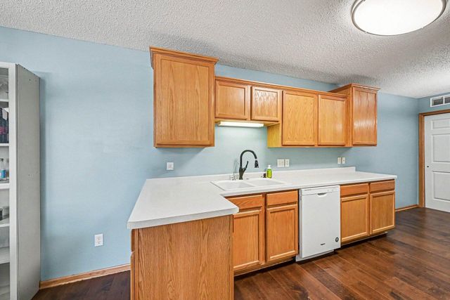 5443 Brewer Lane, Inver Grove Heights, MN 55076