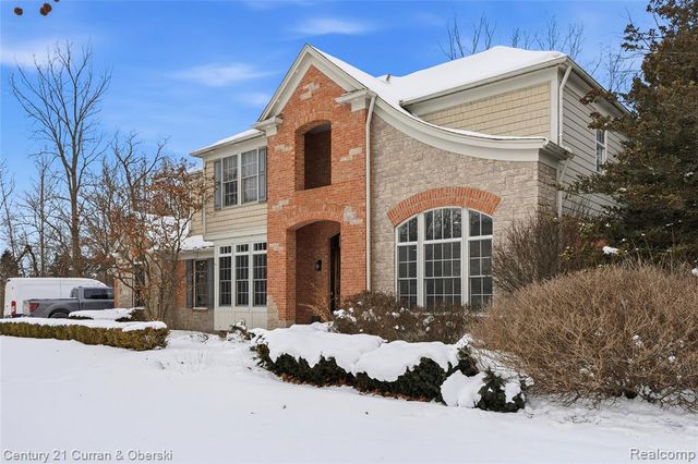 2043 Centennial Drive, Canton, MI 48187