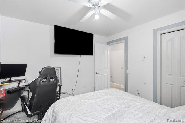 2043 Centennial Drive, Canton, MI 48187