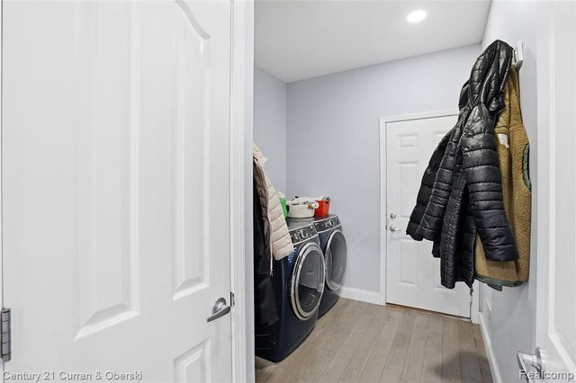 2043 Centennial Drive, Canton, MI 48187