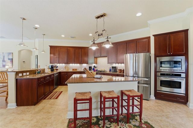 19502 MOSSY OAK COURT, Brooksville, FL 34601