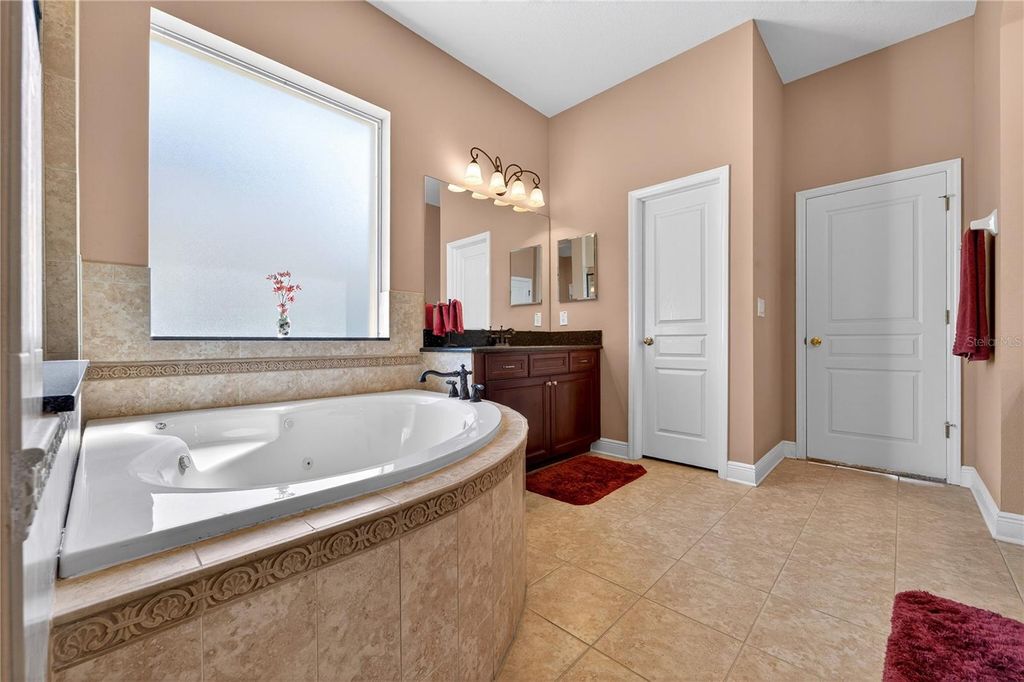 Image 41 of property listing at 19502 MOSSY OAK COURT, Brooksville, FL 34601