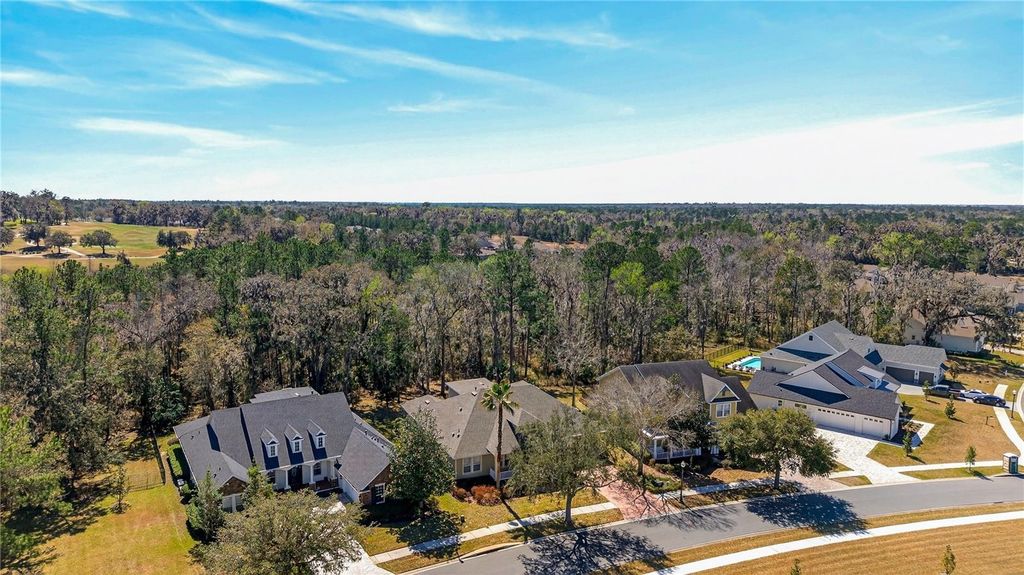 Image 71 of property listing at 19502 MOSSY OAK COURT, Brooksville, FL 34601