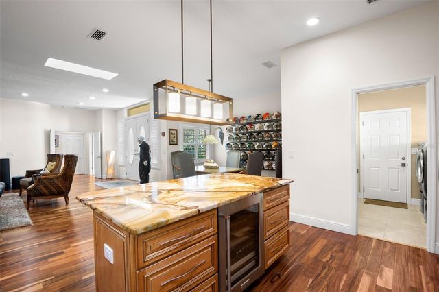 3045 CREST DRIVE, Clearwater, FL 33759