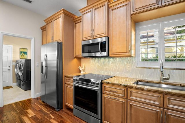 3045 CREST DRIVE, Clearwater, FL 33759