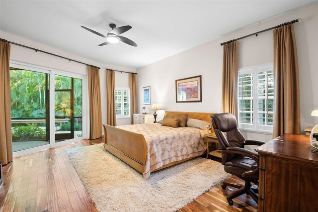 3045 CREST DRIVE, Clearwater, FL 33759