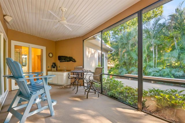 3045 CREST DRIVE, Clearwater, FL 33759