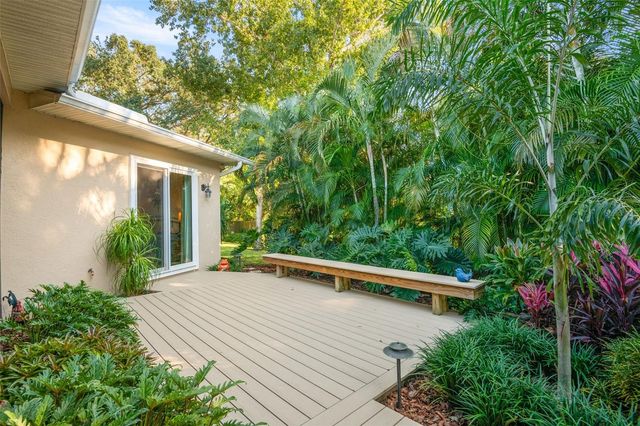 3045 CREST DRIVE, Clearwater, FL 33759