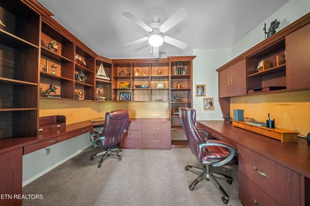 513 Cumberland Cove Rd, Monterey, TN 38574