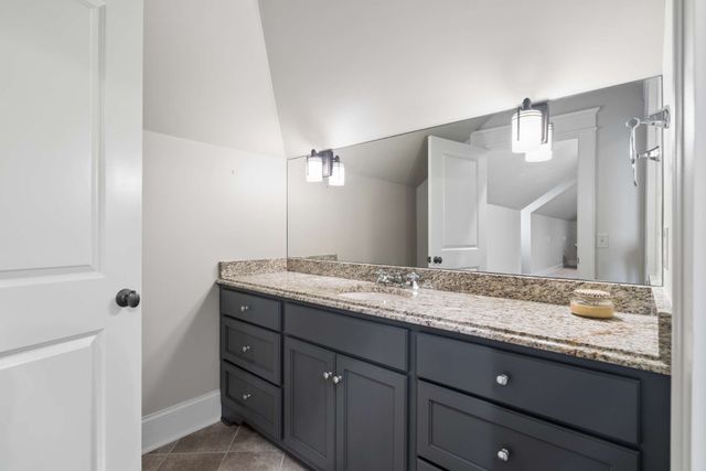 637 Belle Park Cir, Nashville, TN 37205