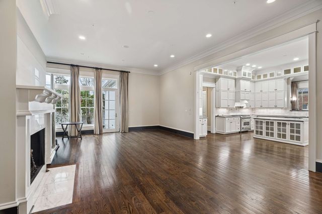 637 Belle Park Cir, Nashville, TN 37205