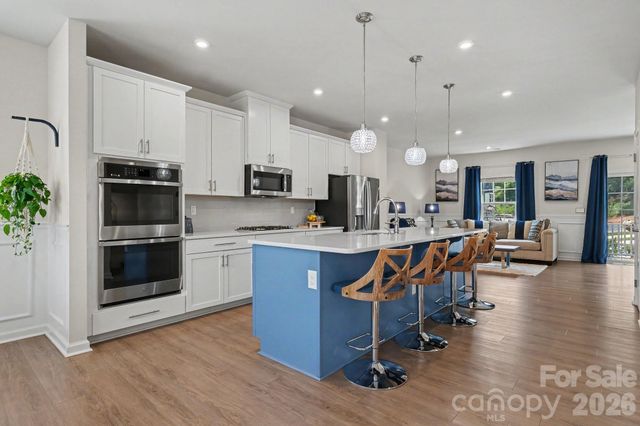 521 Moondance Drive, Gastonia, NC 28054