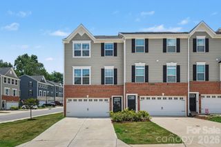 521 Moondance Drive, Gastonia, NC 28054