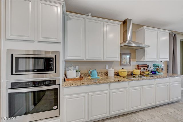 3728 River Heights Lane, Logandale, NV 89021