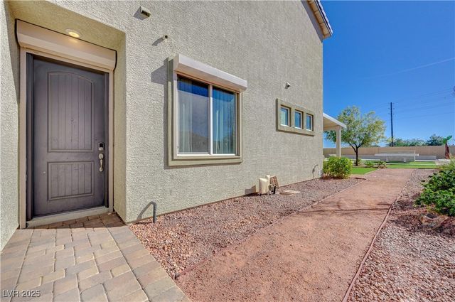 3728 River Heights Lane, Logandale, NV 89021