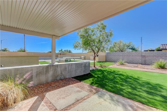 3728 River Heights Lane, Logandale, NV 89021