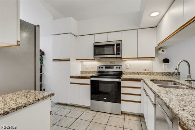 13206 Greywood CIR, Fort Myers, FL 33966