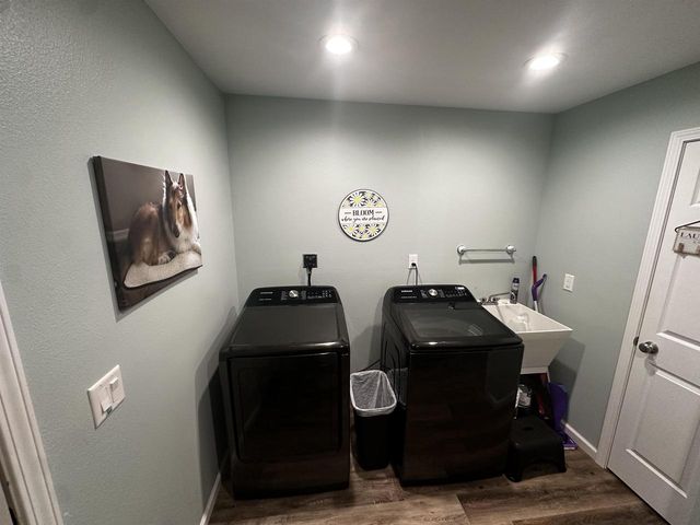 410 Glen Becker Court, Wisconsin Dells, WI 53965