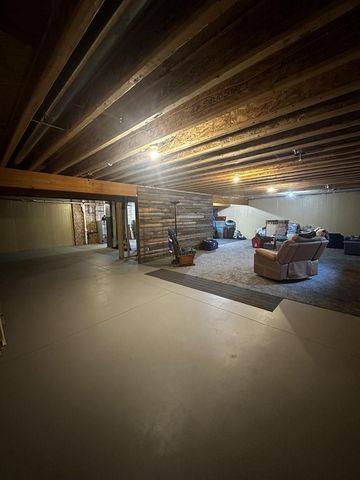 410 Glen Becker Court, Wisconsin Dells, WI 53965