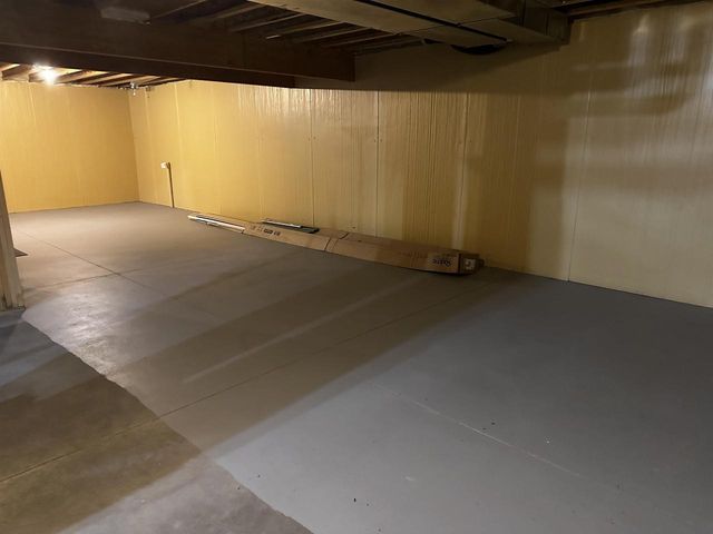 410 Glen Becker Court, Wisconsin Dells, WI 53965