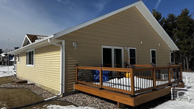 410 Glen Becker Court, Wisconsin Dells, WI 53965