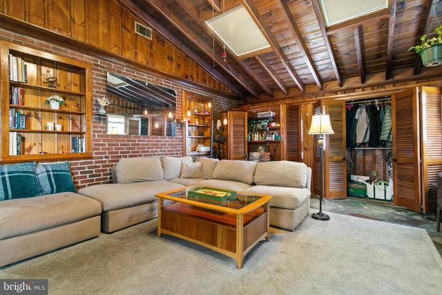 117 W WAYNE AVE, Aldan, PA 19018