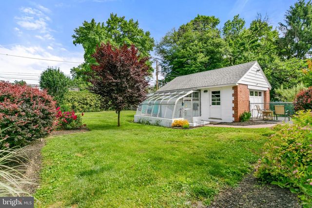 117 W WAYNE AVE, Aldan, PA 19018