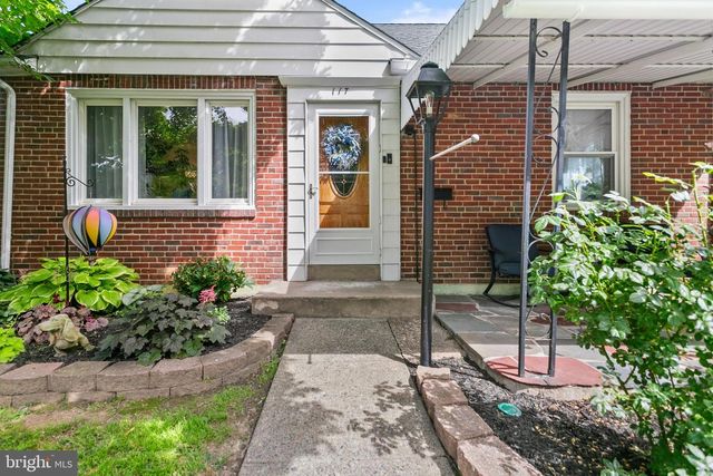 117 W WAYNE AVE, Aldan, PA 19018