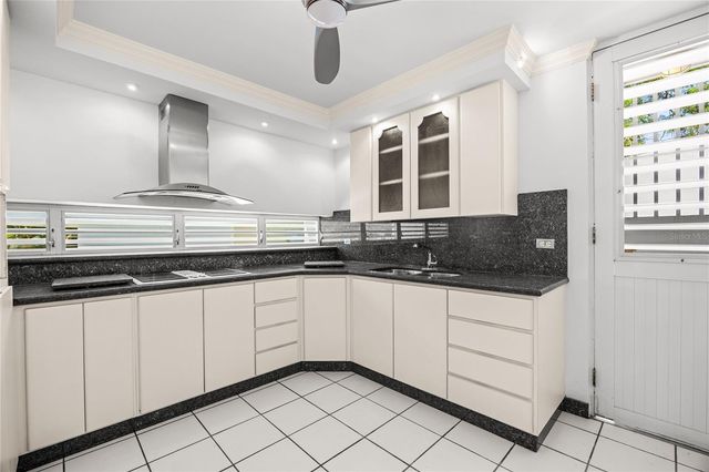 1 Street PASEO MAYOR E-19, San Juan, PR 00926