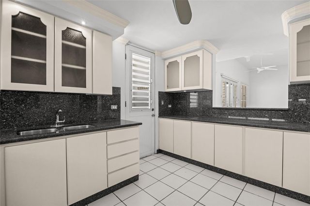 1 Street PASEO MAYOR E-19, San Juan, PR 00926