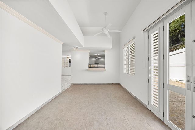 1 Street PASEO MAYOR E-19, San Juan, PR 00926